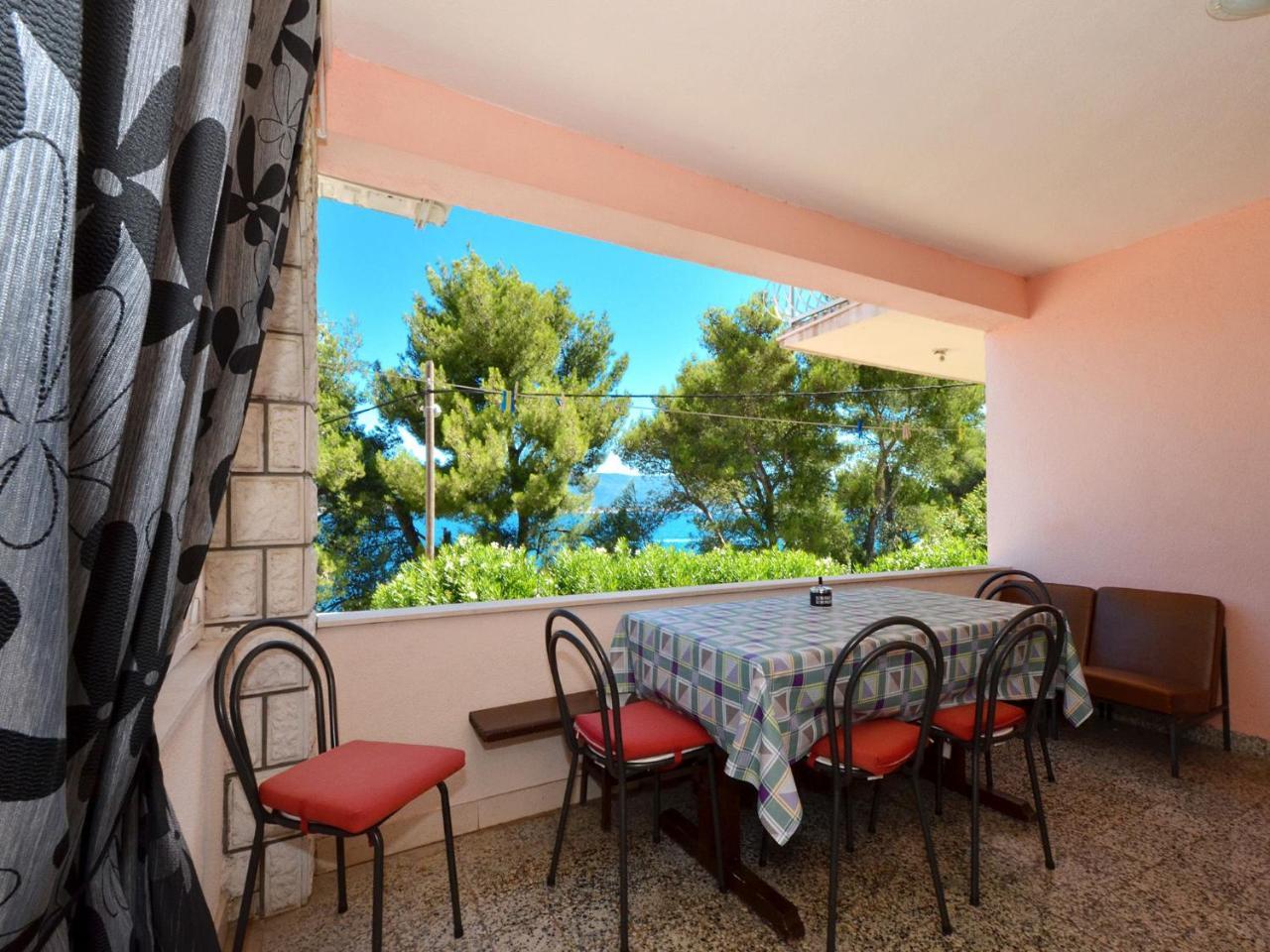 Apartments Josipa Trogir Exterior photo